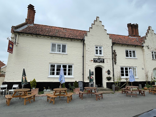 Earle Arms - Visual