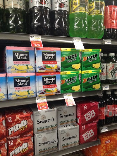 Photos of Giant Eagle Supermarket