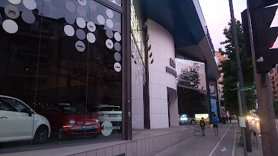 Photos of Mercedes Benz y smart Sabadell, Stern Motor Movento - Tel&egrave;fon d'emerg&egrave;ncies: 637 520 916