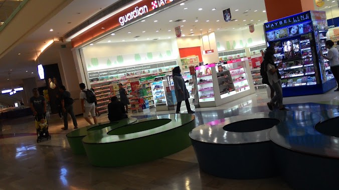 GUARDIAN - Lotte Shopping Avenue, Author: Ary Sugianto