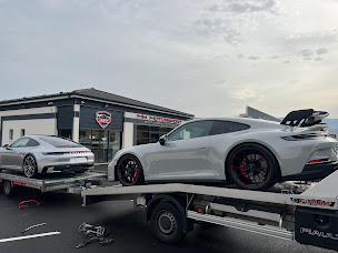 Photo n°11 de MH Motorsport - Sport & Premium Automobile à Montélier (Concessionnaire automobile)