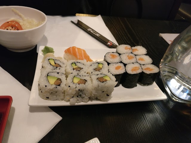 Sushi Sakura