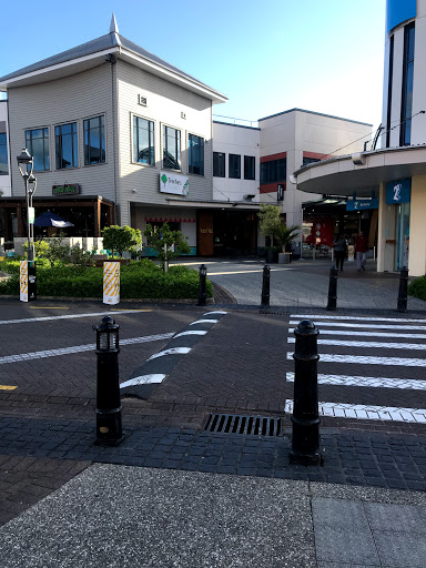Botany Town Centre Car Park - Thumbnail