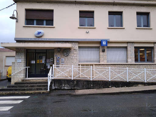 Photo de Piscine à Luzech (46140)
