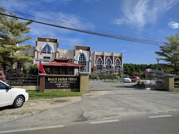 Majlis Daerah Tumpat Jalan Tanjong Kuala Pekan Tumpat 16200 Tumpat Kelantan Malaysia