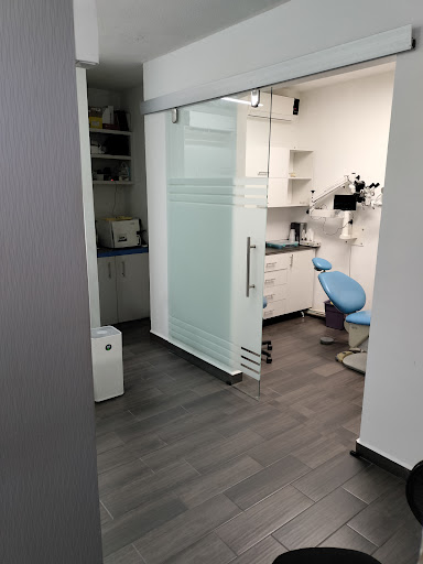 Centro de Endodoncia y Rehabilitacion - Thumbnail