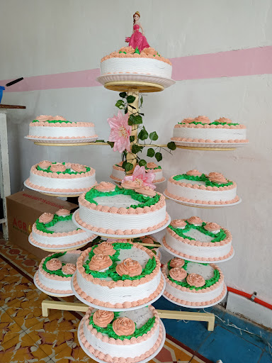 Panadería y pastelería luna llena