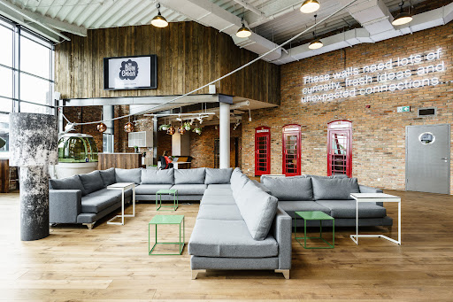 Brain Embassy Jerozolimskie