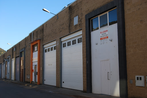 LLOGUER IMMOBLES de J&S Serveis i Gestions (TRASTERS // NAUS // MAGATZEMS,etc.)