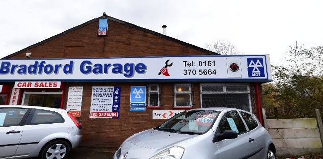 70 Edge Ln, Droylsden, Manchester M43 6BA, United Kingdom