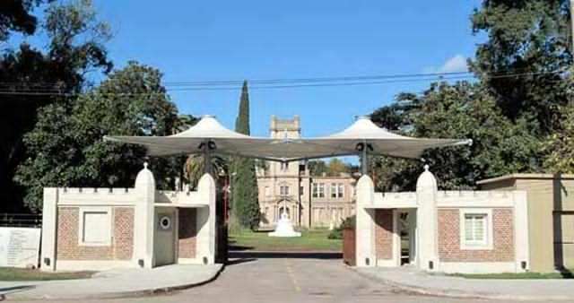 Universidad de Buenos Aires, Sede Del Pilar, Author: sol segalla