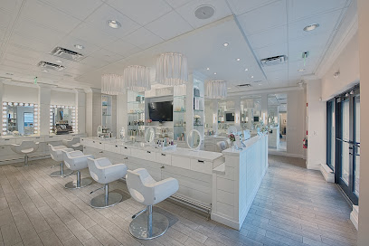 Cloud 10 Blow Dry Bar & Beauty Salon