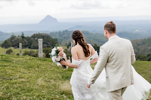 Dream Bridal Hair | Sunshine Coast - Thumbnail