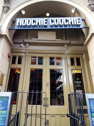 Hoochie Coochie - Visual