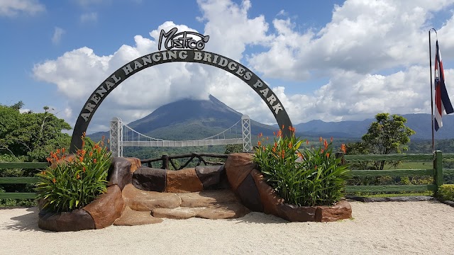 Mistico Arenal Hanging Bridges Park