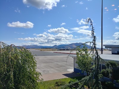 Crater Lake - Klamath Regional Airport