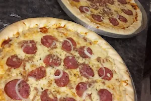 Mais Pizza image