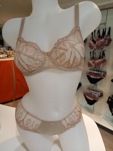Lana bell confection artisanale de lingerie Gallery - France
