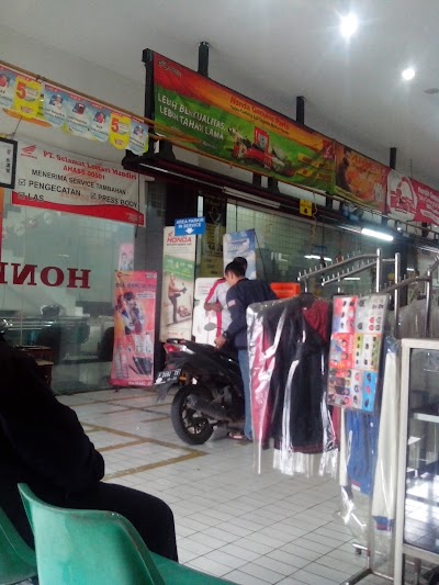 Photos of Ahass Selamat Lestari Mandiri. PT