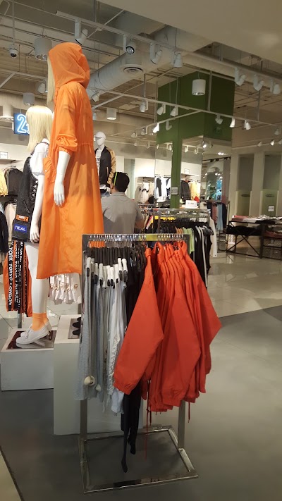 Photos of Forever 21 Santaf&eacute; Medell&iacute;n