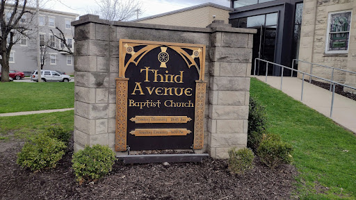 Third Avenue Baptist Church - Thumbnail