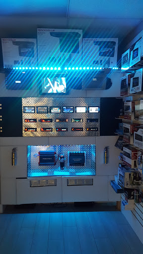 CAR AUDIO ELECTRONICS - Visual