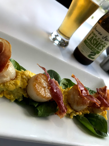 Maverick Bistro Gallery - Australia