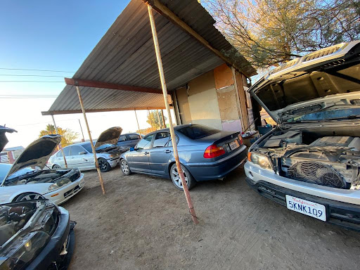 Gordo's garage