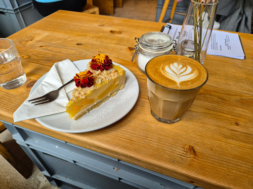 Yard Coffee - Visual