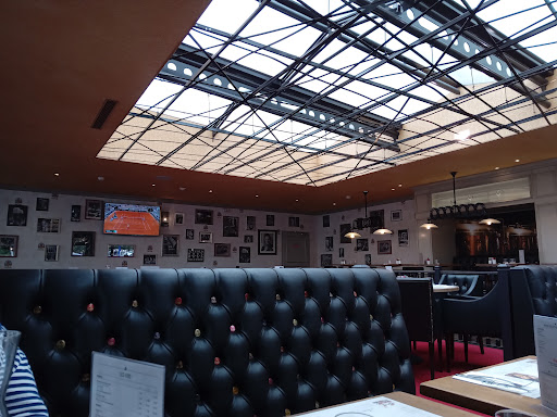 Café Leffe Tours - Thumbnail