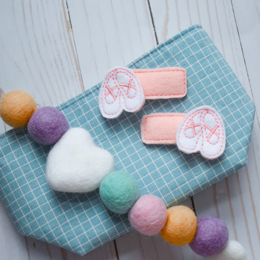 The Itsy Bitsy Bow Co. - Thumbnail