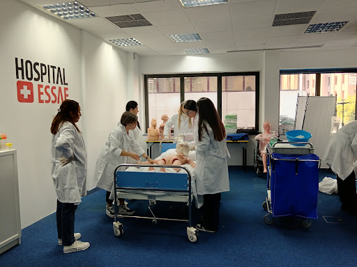 ESSAE FP Oficial Formación Profesional Sanitaria