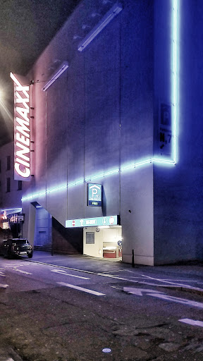 CINEMAXX Parkhaus - Public parking garage - Thumbnail