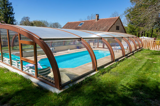 Photo de Abris Piscines Conception à Bussières (42510)