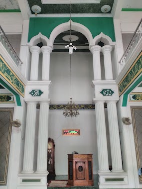 Masjid Jami' At-Taqwa, Author: Djoko Purwanto