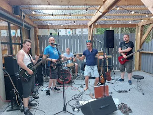 Photo n°34 de Bar brasserie Carquefou - CB'S Réseau à Carquefou (Bar à vin)