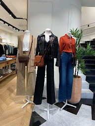 Photo n°7 de Maison 123 à Paris (Magasin de vêtements pour femmes)