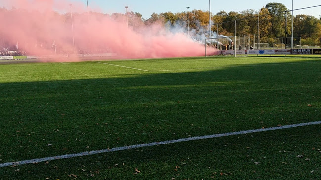Beoordelingen van Sporthal Luttenberg in Enschede - Sportcomplex