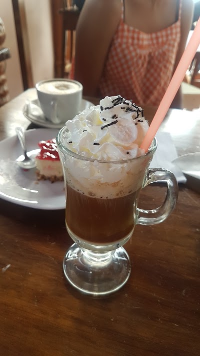 Photos of Caf&eacute; Raga