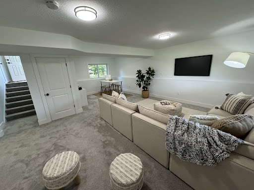 SPECKLESS LLC - Visual