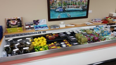 Photos of Toski Sands Market & Wine Shop