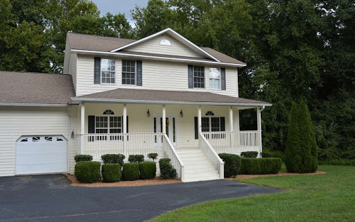 Theresa Tyler - Remax Hiawassee Realty Gallery - United States