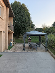 Photo n°7 de Gite des Gônes - Gîte climatisé à 15 min de Lyon avec jardin et parking privé à Feyzin (Gîte)