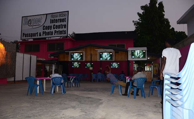 SHARPNET Internet Cafe, Copy Centre & Photo Lab, Author: Godson Opoku Asante