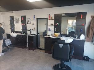 Photo n°1 de OR OUARICH BARBER SHOP à Lavaur (Salon de coiffure)