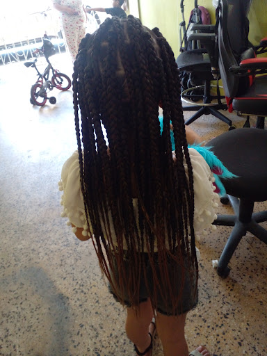 Trenzasboxbraidsevapelirroja