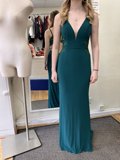 Nuneaton Top Tailoring & Dry Cleaner - Thumbnail
