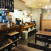 煮込みと溶岩石串焼 玖生