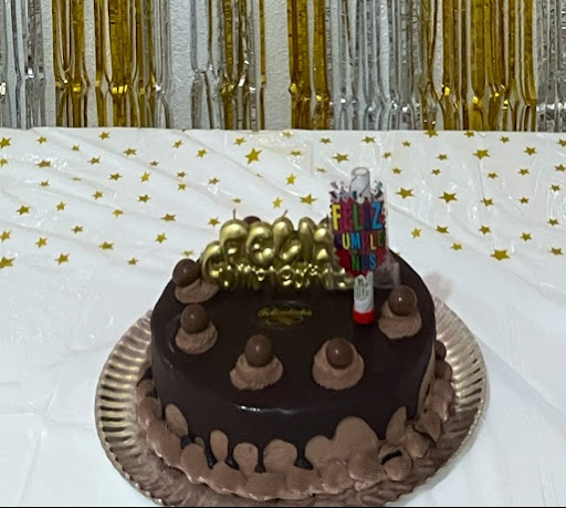 Naty's Cake Shop - Thumbnail