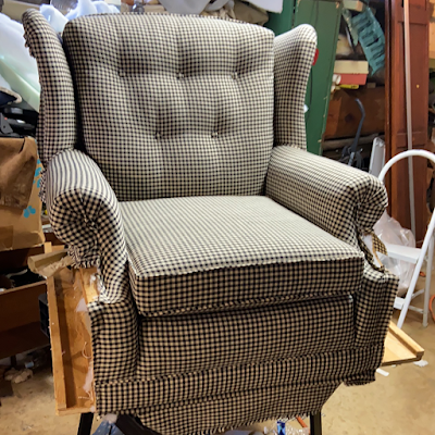 A Upholster In Delaware ."This Old Couch"